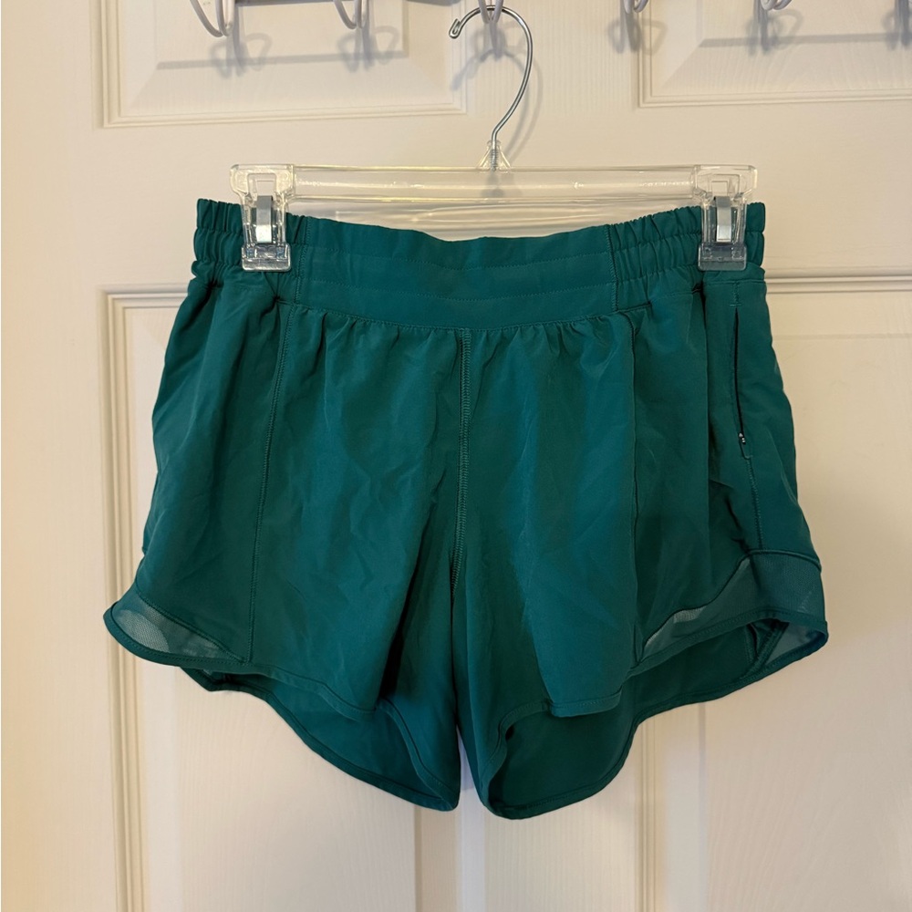 Lululemon Athletica bluegreen Hotty Hot Hugh Rise Lined Shorts 2.5” size 8 tall